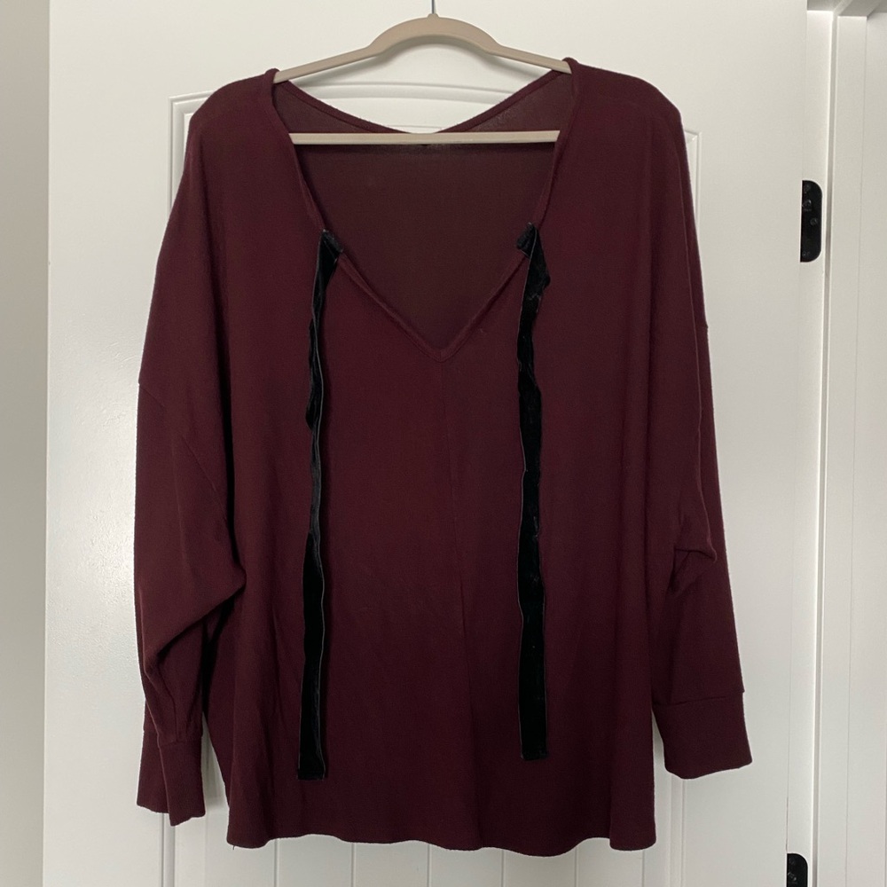 🛍️SALE…Maurices Deep Burgundy Long Sleeve Top - Picture 2 of 6